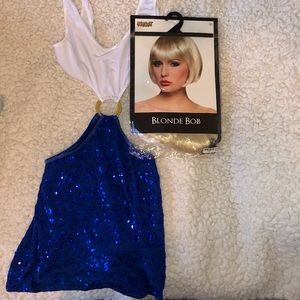 Pretty Women Costume: dress AND wig!